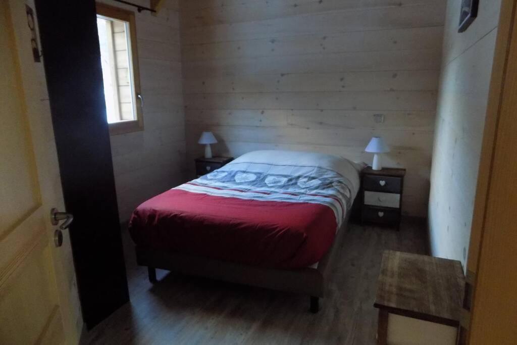 Chalet Des Charbonniers Avec Etang แซงต์-มอริซ-ซูร์-โมแซล ภายนอก รูปภาพ
